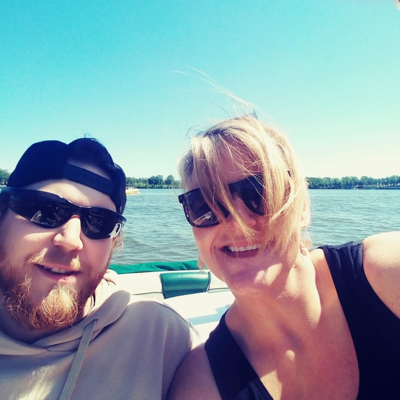 Meet your Posher, Lori - Picture 5 of 7